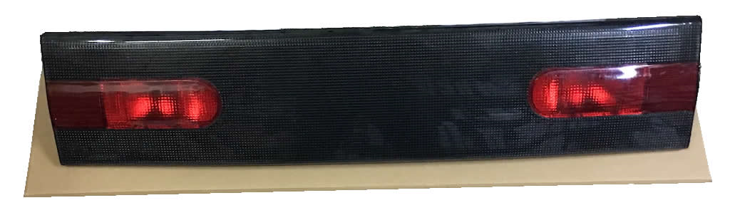 ARKA BAGAJ ORTA REFLEKTÖR ( ISIK BANDI ) RENAULT 19 HATCHBACK