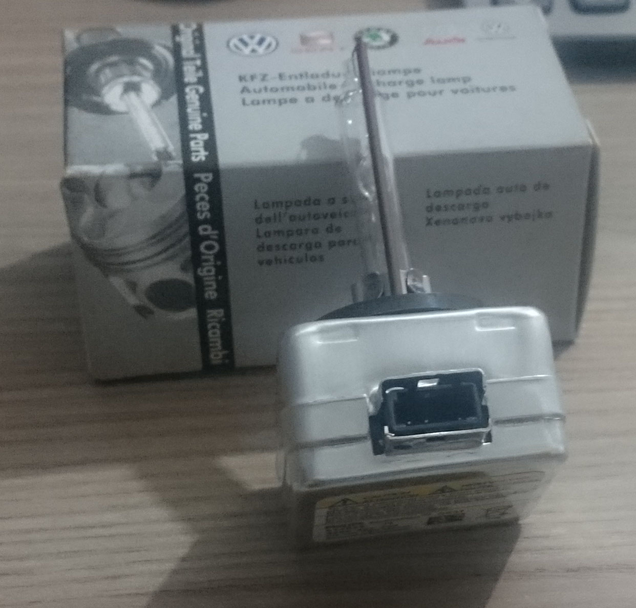 AUDI A3 - A4 - TT - Q7 XENON (ZENON) FAR AMPÜLÜ D1S