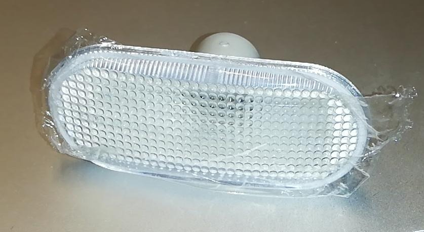 ÇAMURLUK YAN SİNYALİ ( BEYAZ ) / SKODA FELICIA