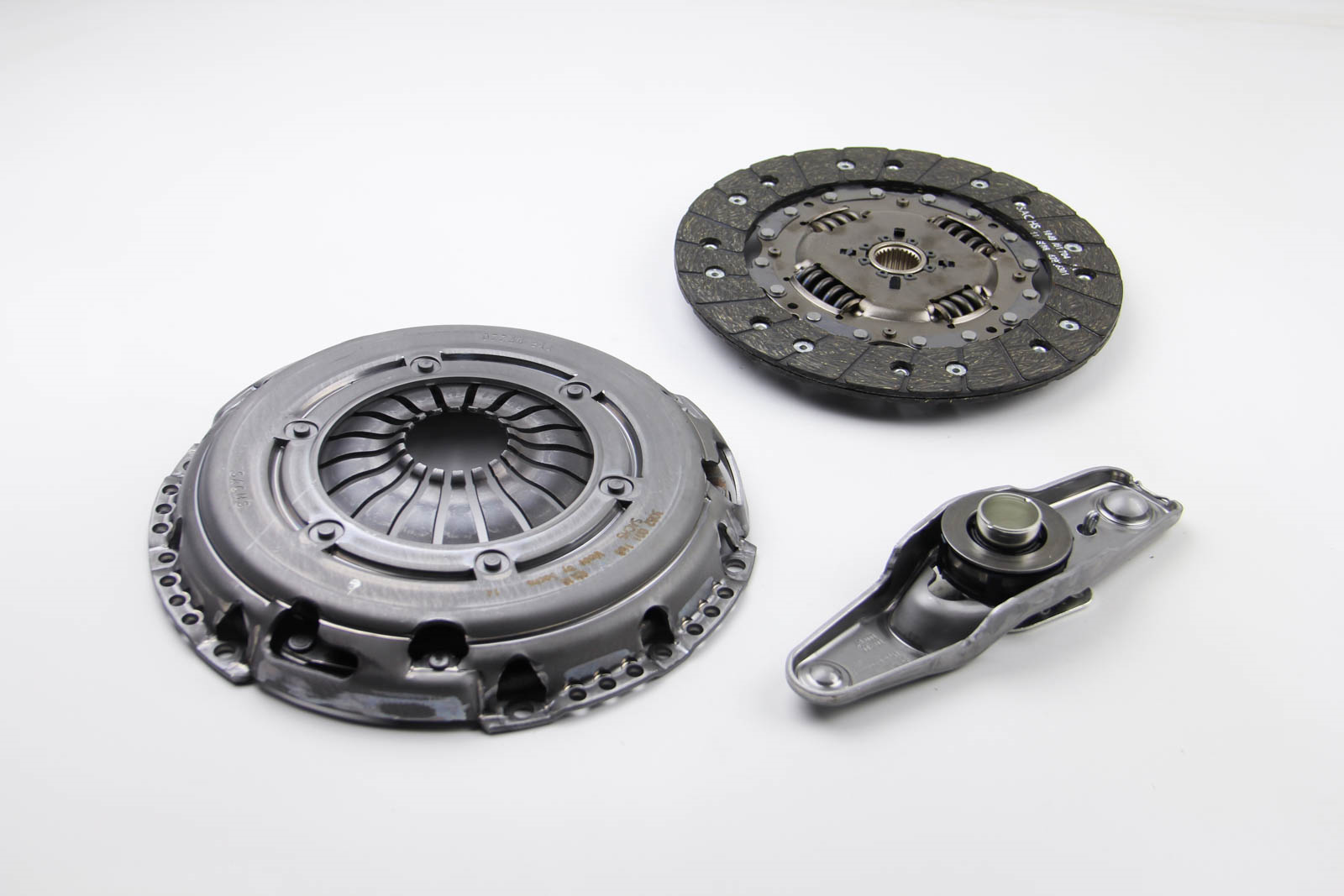 DEBRİYAJ SETİ - AUDI A3 VW GOLF V JETTA PASSAT 1.6 FSI (SACHS)