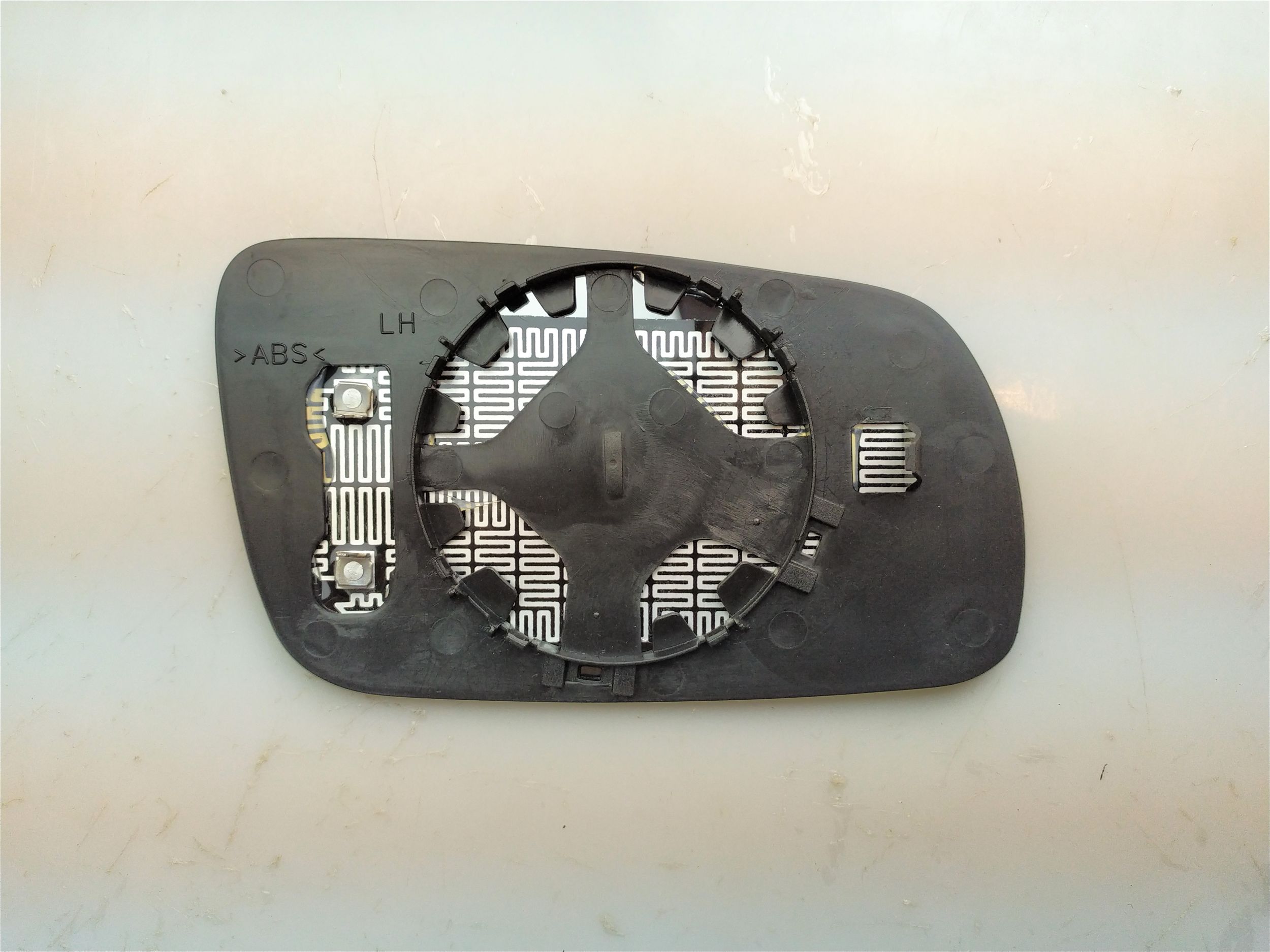 DIŞ DİKİZ AYNA CAMI AUDİ A3 A4 A6 1996-2000 ISITMALI BÜYÜK SOL