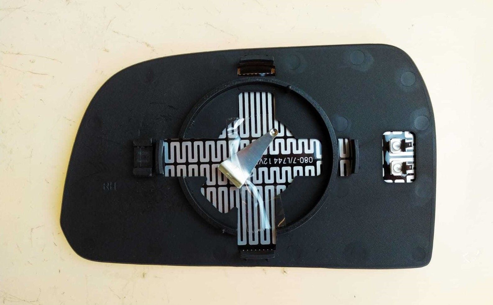 DIŞ DİKİZ AYNA CAMI HYUNDAİ TUCSON 2005-2008 ISITMALI SAĞ