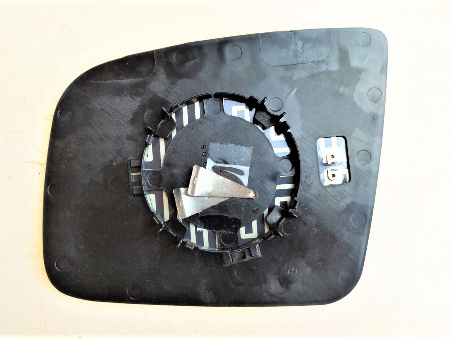 DIŞ DİKİZ AYNA CAMI MERCEDES VITO VIANO 2011-2014 ISITMALI  SAĞ