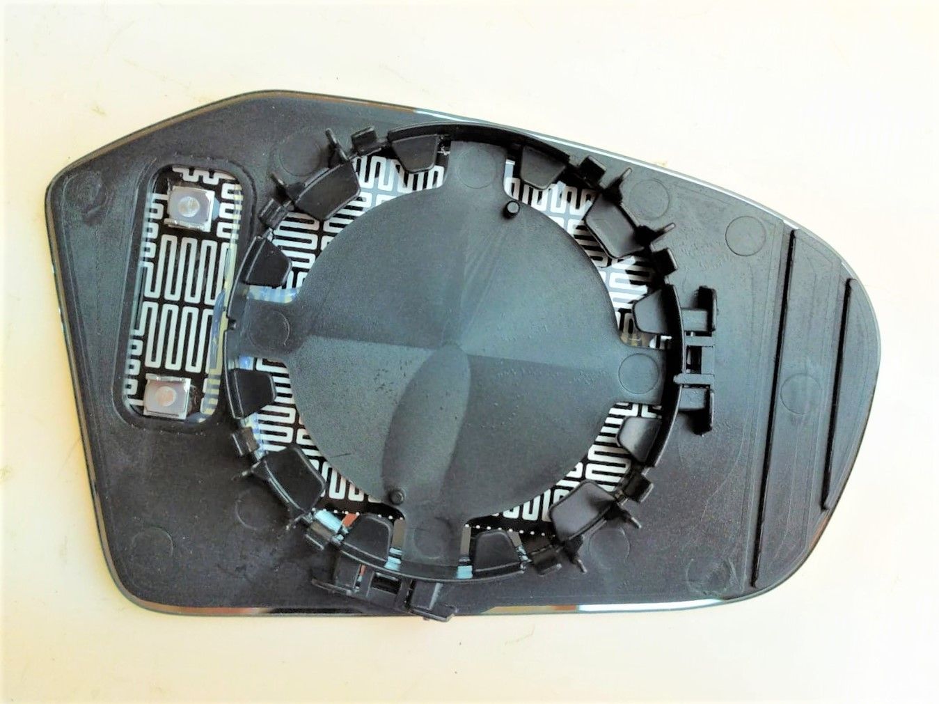 DIŞ DİKİZ AYNA CAMI MERCEDES W169 W245 2004-2008 ISITMALI ASF SOL