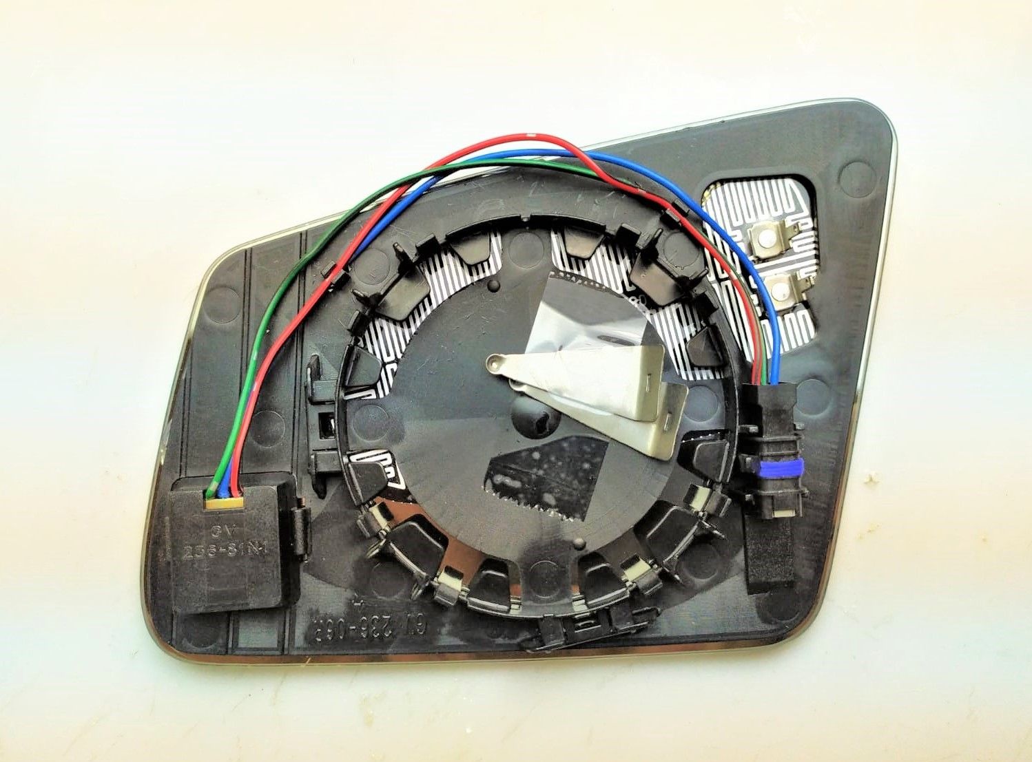 DIŞ DİKİZ AYNA CAMI MERCEDES W204 W212 W221 2009- ISITMALI SAĞ