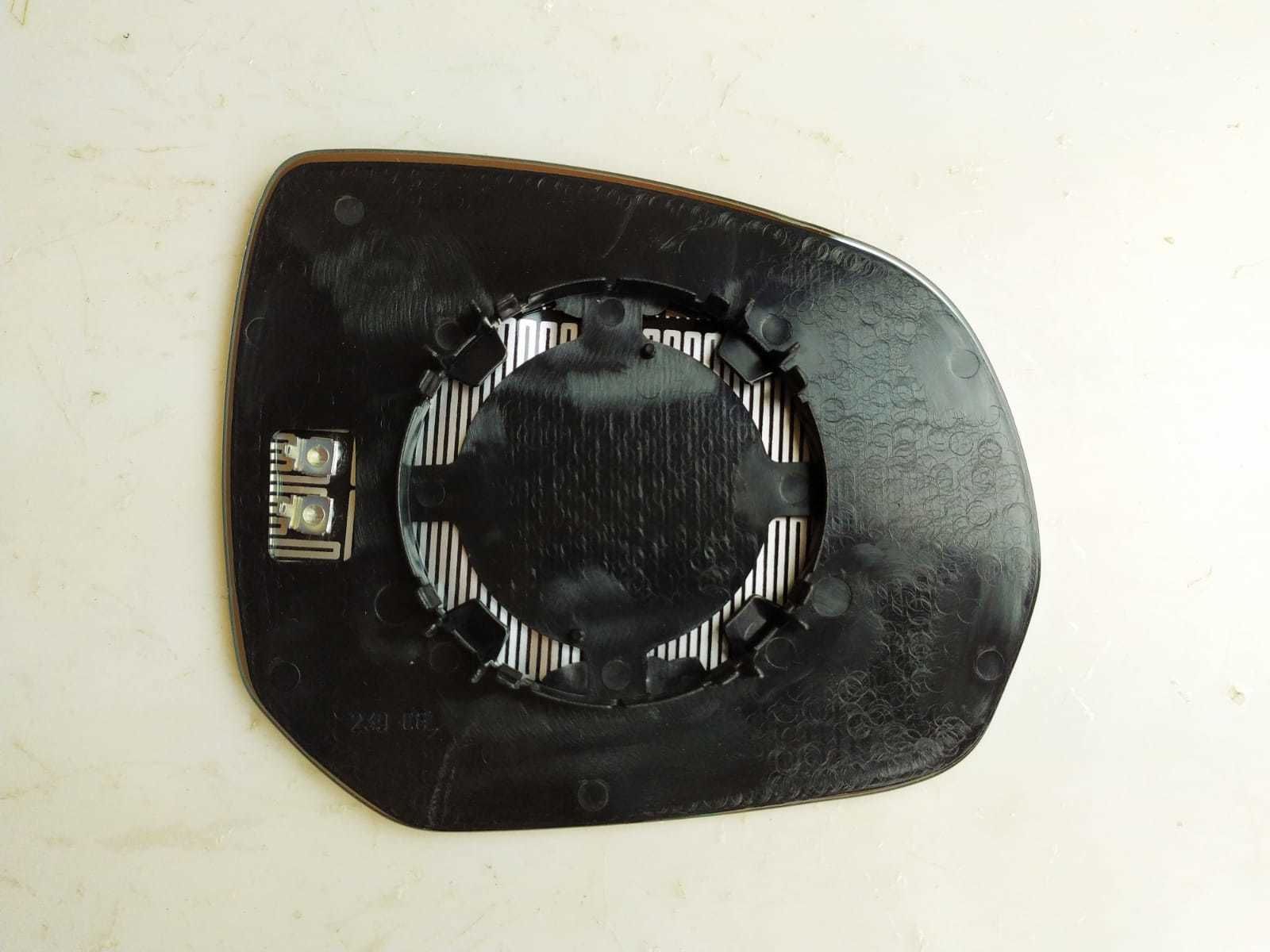 DIŞ DİKİZ AYNA CAMI PEUGEOT 3008 5008 2008-ISITMALI KROM SOL