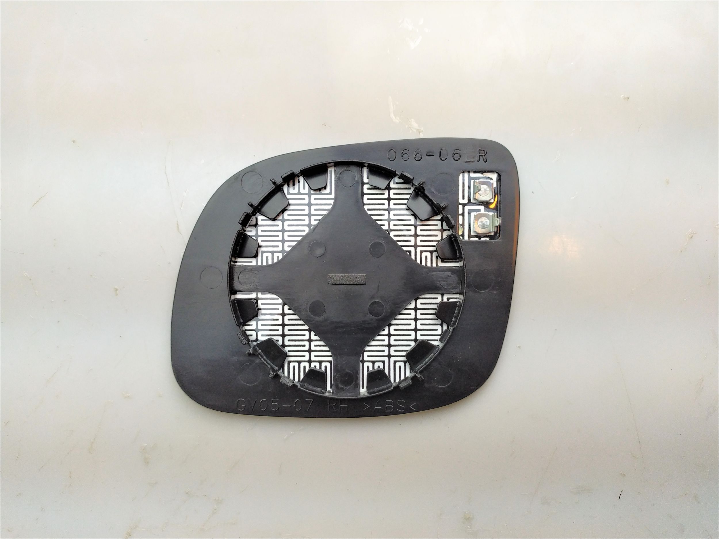 DIŞ DİKİZ AYNA CAMI SKODA OCTAVIA FABİA 1997-2004 ISITMALI SAĞ