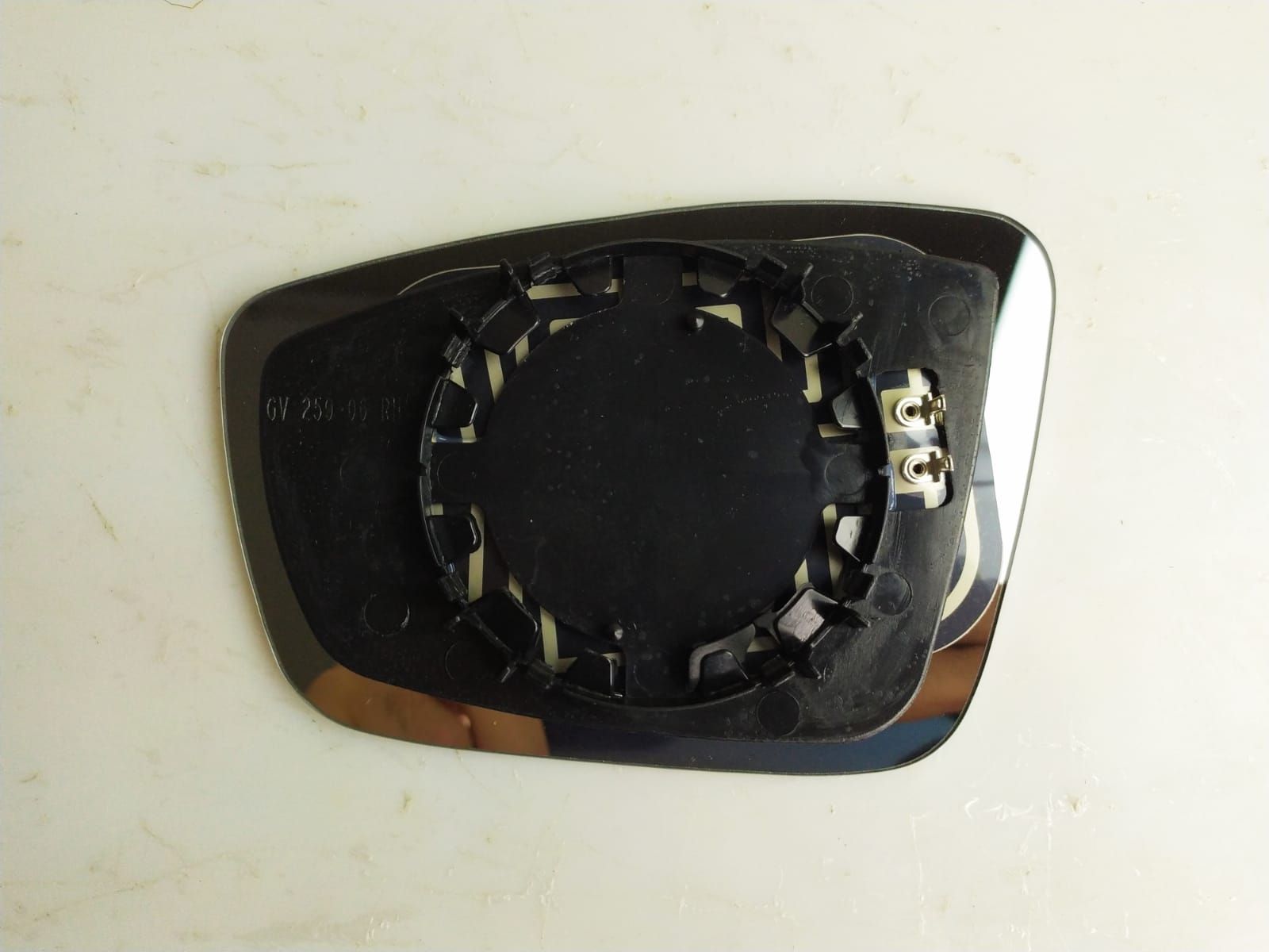 DIŞ DİKİZ AYNA CAMI SKODA RAPİD TOLEDO 2012-ISITMALI SAĞ