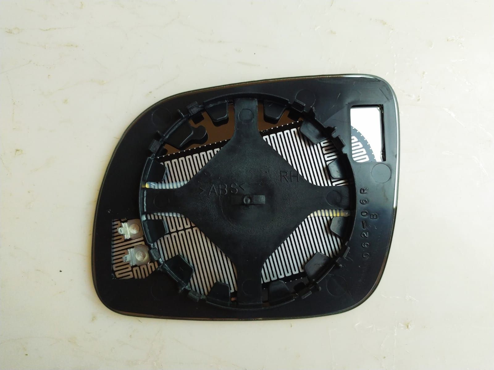 DIŞ DİKİZ AYNA CAMI VW GOLF IV BORA TOLEDO 1997- ISITMALI SAĞ