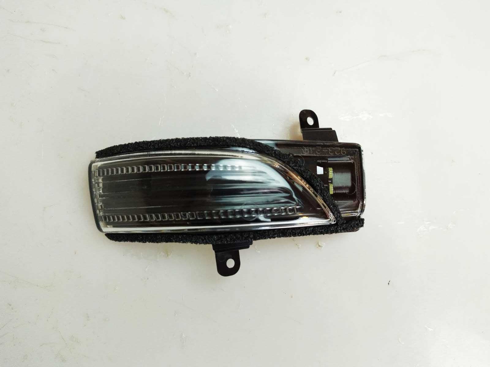 DIŞ DİKİZ AYNA SİNYALİ SUBARU FORESTER XV İMPREZA 2013-SAĞ