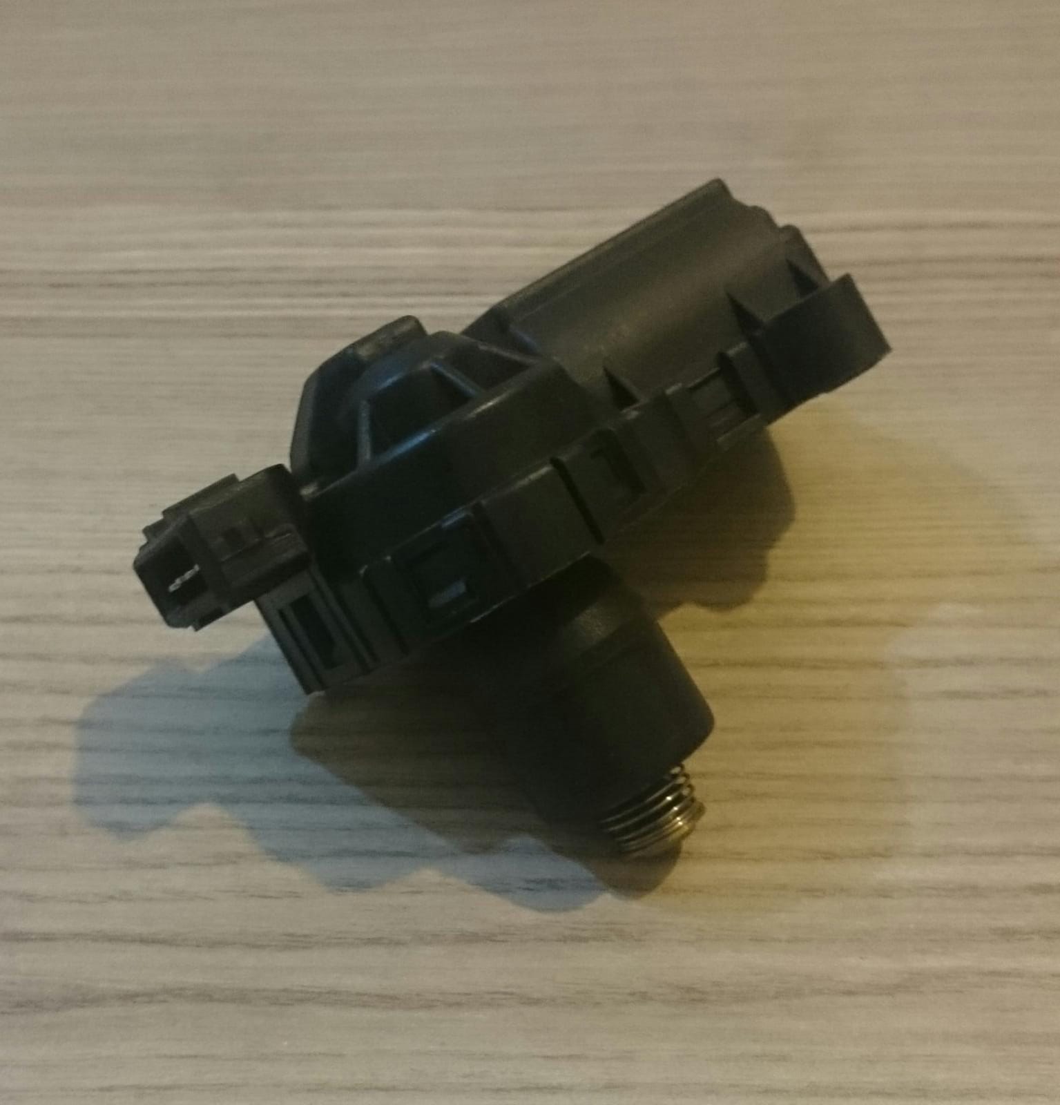 FIAT TEMPRA TİPO UNO 1,4 ie 1,6 ie - ROLANTİ AYAR VALFİ SENSÖRÜ