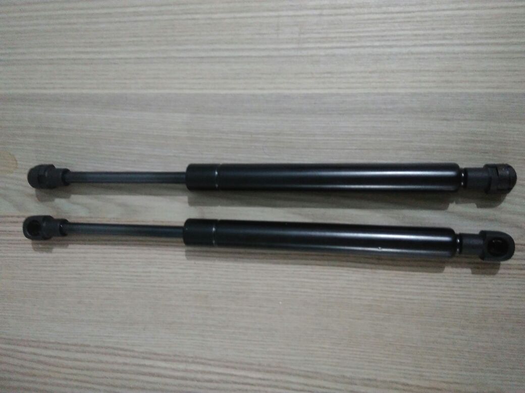 FORD FOCUS SEDAN 1998-2004 -ARKA BAGAJ AMORTİSÖRÜ (TAKIM)