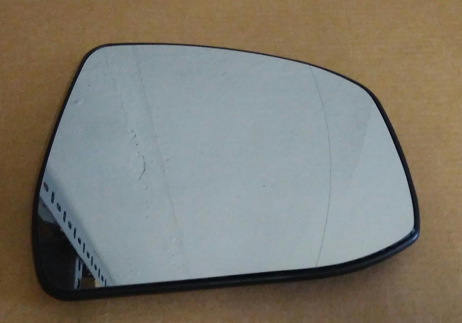 FORD MONDEO / FOCUS 2008-2014 - SAĞ DİKİZ AYNA CAMI ISITMALI