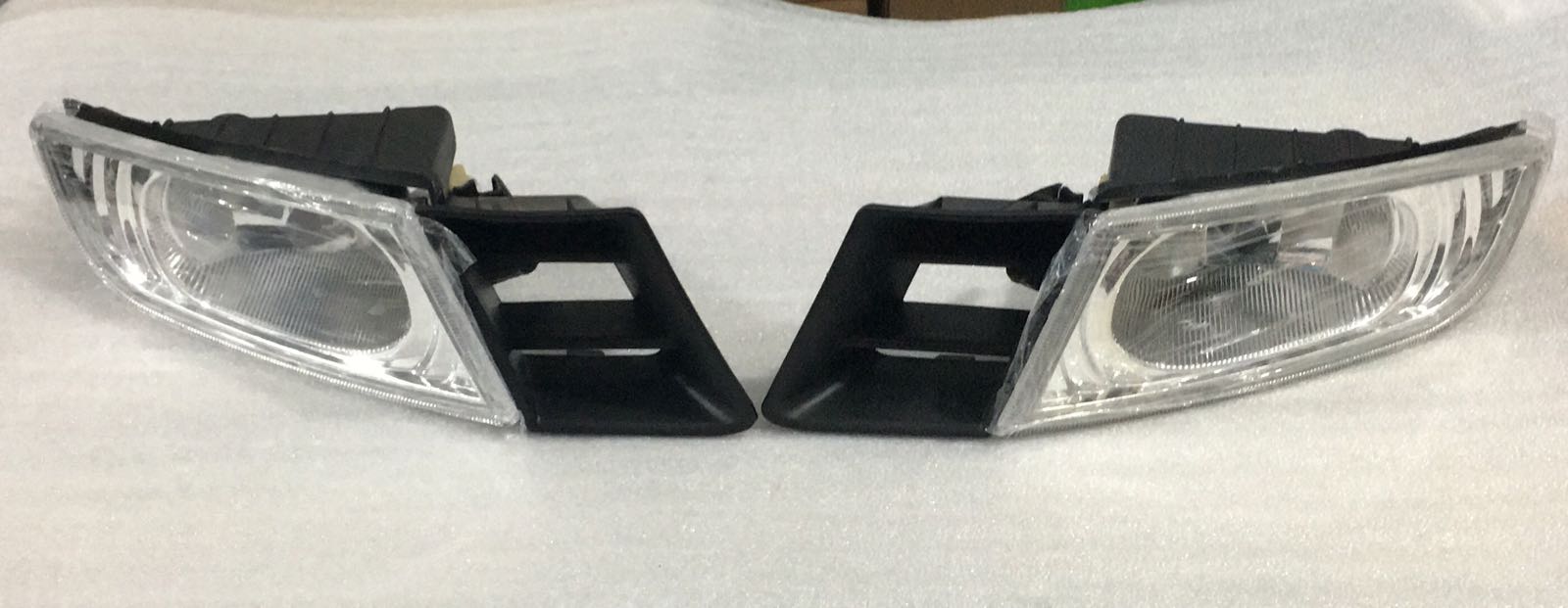 HONDA CIVIC 2006-2008 ARASI - ÖN SAĞ SOL SİS FAR LAMBASI (ADET)