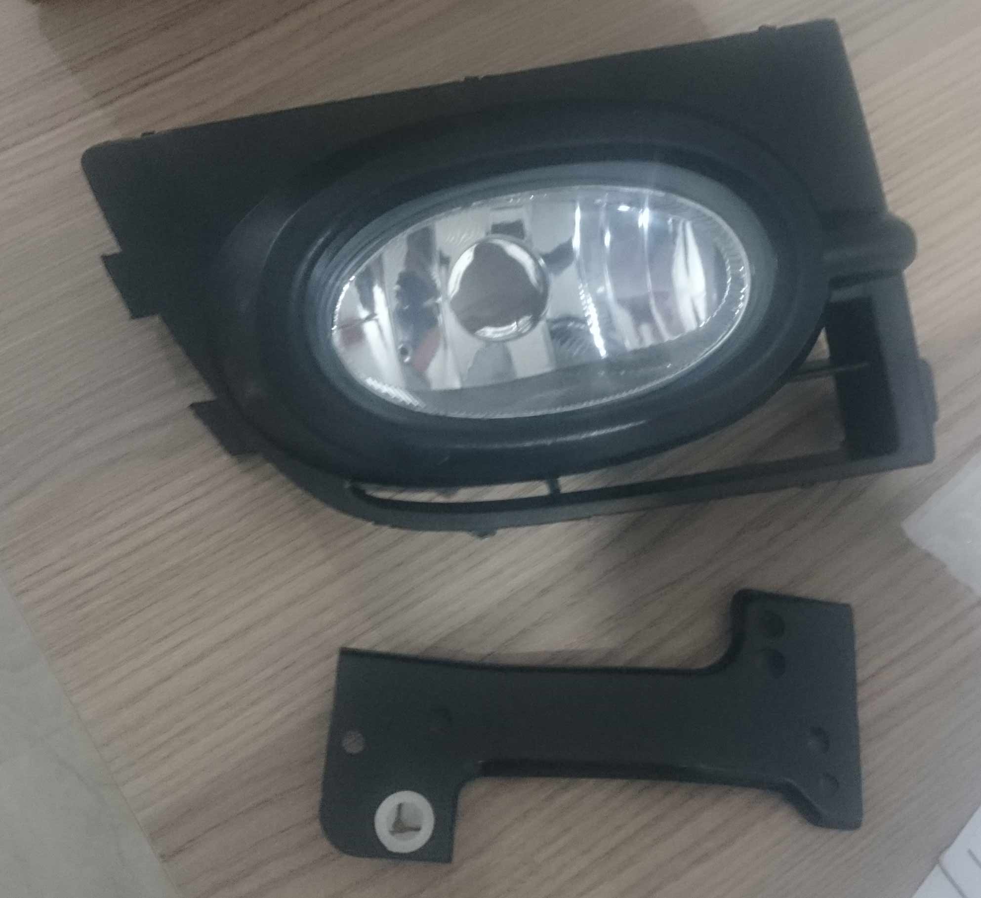 HONDA CIVIC 2009-2011 - ÖN SAĞ SİS FARI LAMBASI