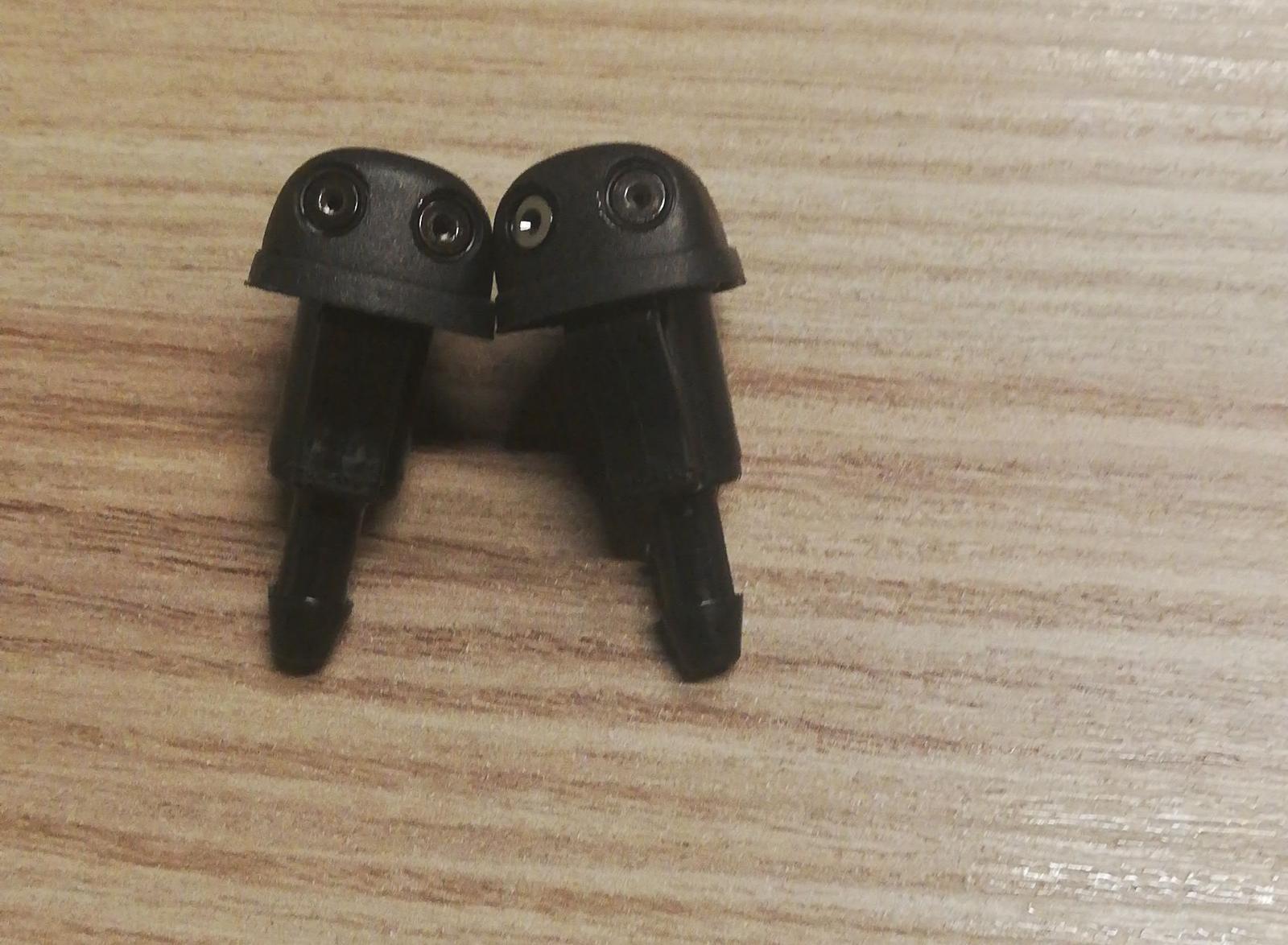 HYUNDAI ELANTRA 1996-2000 ARASI ÖN CAM SU FİSKİYE MEMESİ SAĞ SOL