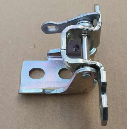 MAIS 804000017R SAĞ ARKA KAPI ÜST MENTEŞESİ RENAULT CLIO IV