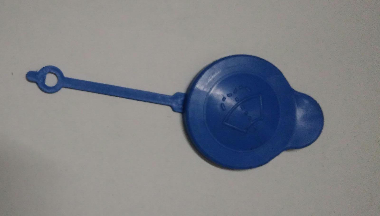 NISSAN QASHQAI J11 2014-2018 / SILECEK SU DEPO KAPAĞI