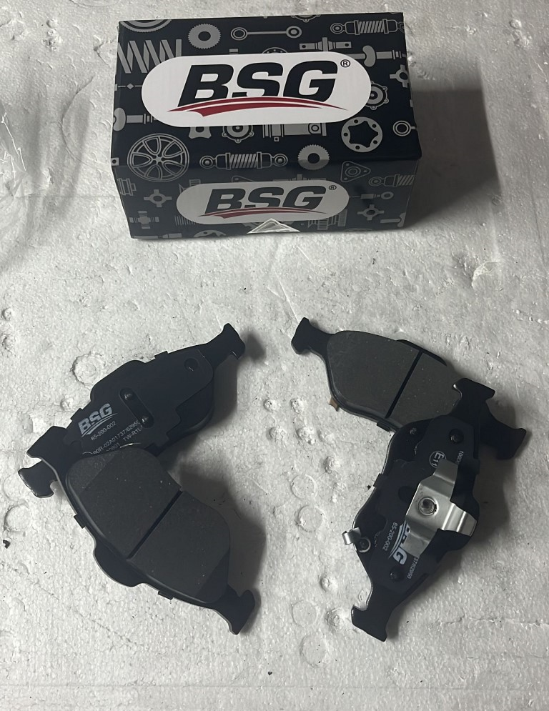 ÖN FREN BALATASI TAKIM 150mm TOYOTA YARIS 2006-2020 ARASI (BSG)