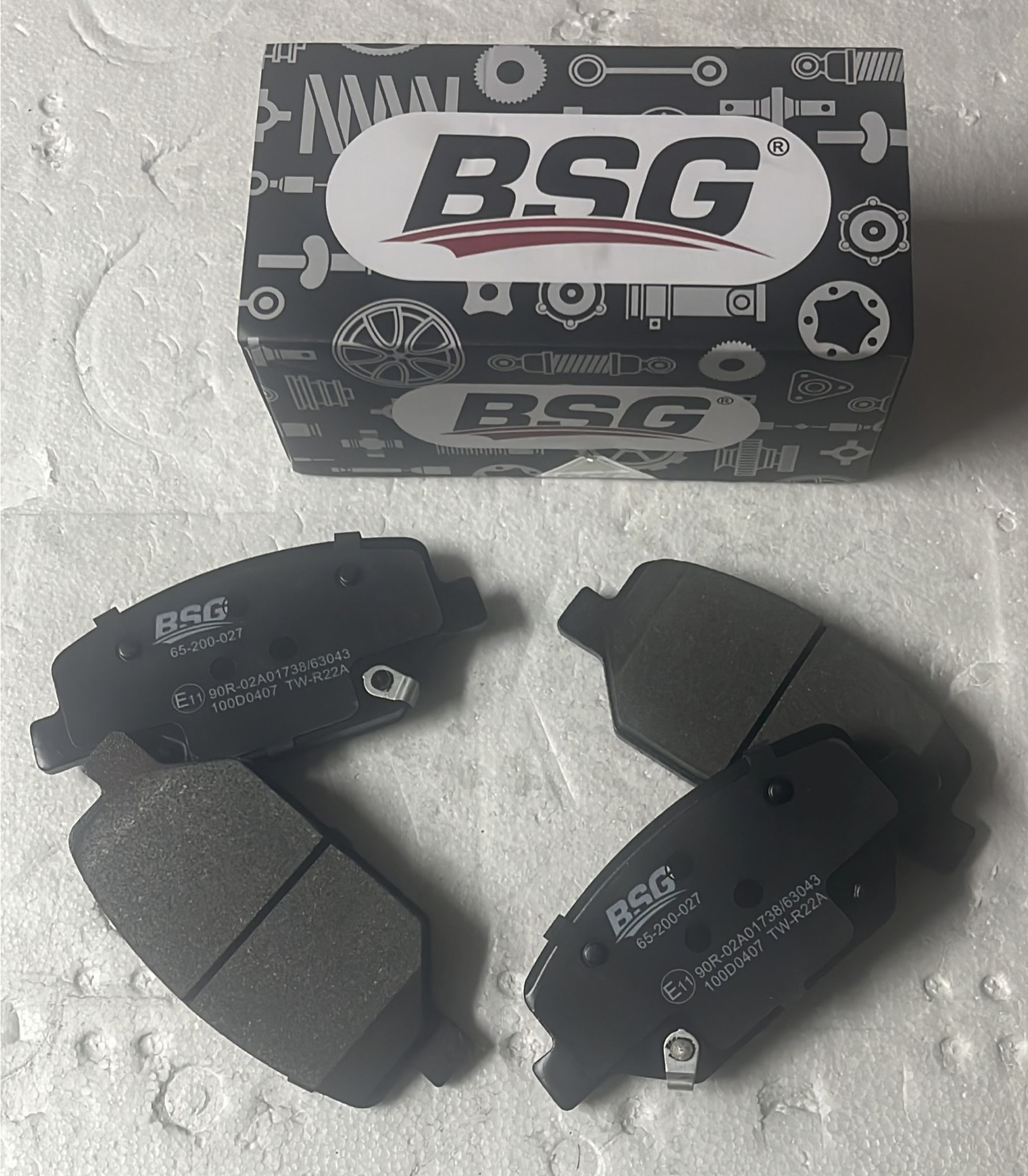 ÖN FREN BALATASI TAKIM 17JANT OPEL INSIGNIA B 2017-2021 (BSG)