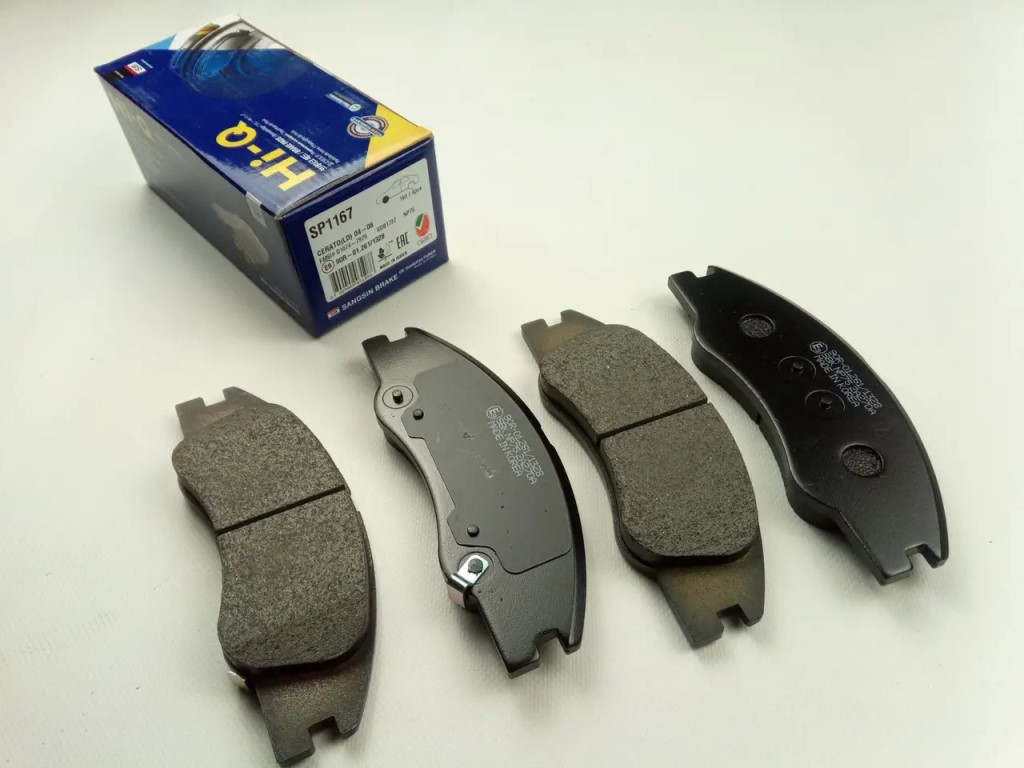 ÖN FREN BALATASI TAKIM  KIA CERATO 2005-2008 (HI-Q)