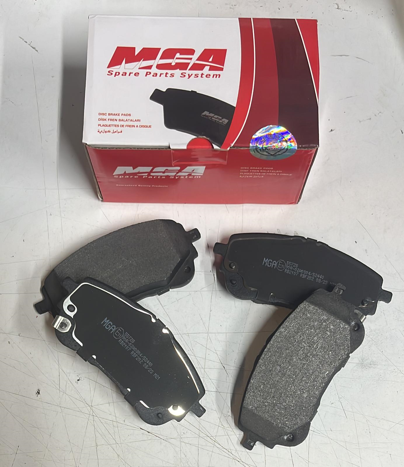 ÖN FREN BALATASI TAKIM - TOYOTA COROLLA 2019-2023 ARASI ( MGA )