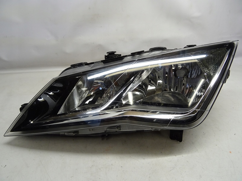 ÖN SOL FAR LAMBASI HALOJEN H7 TİP SEAT LEON 2013-2020 (VALEO)