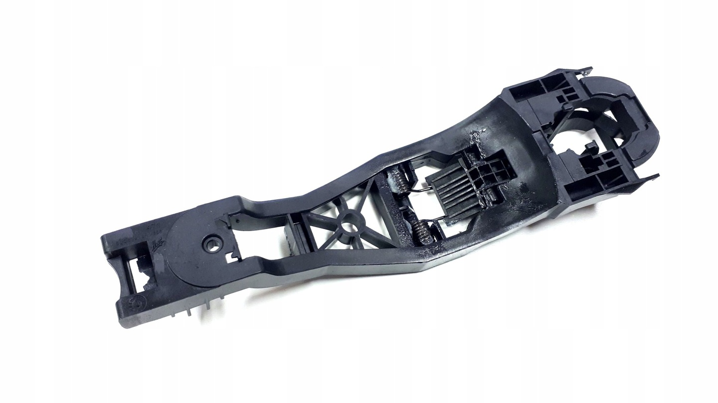 ÖN SOL KAPI KOLU DESTEK İÇ BRAKETI LEON 2006-2013 POLO 2002-2010