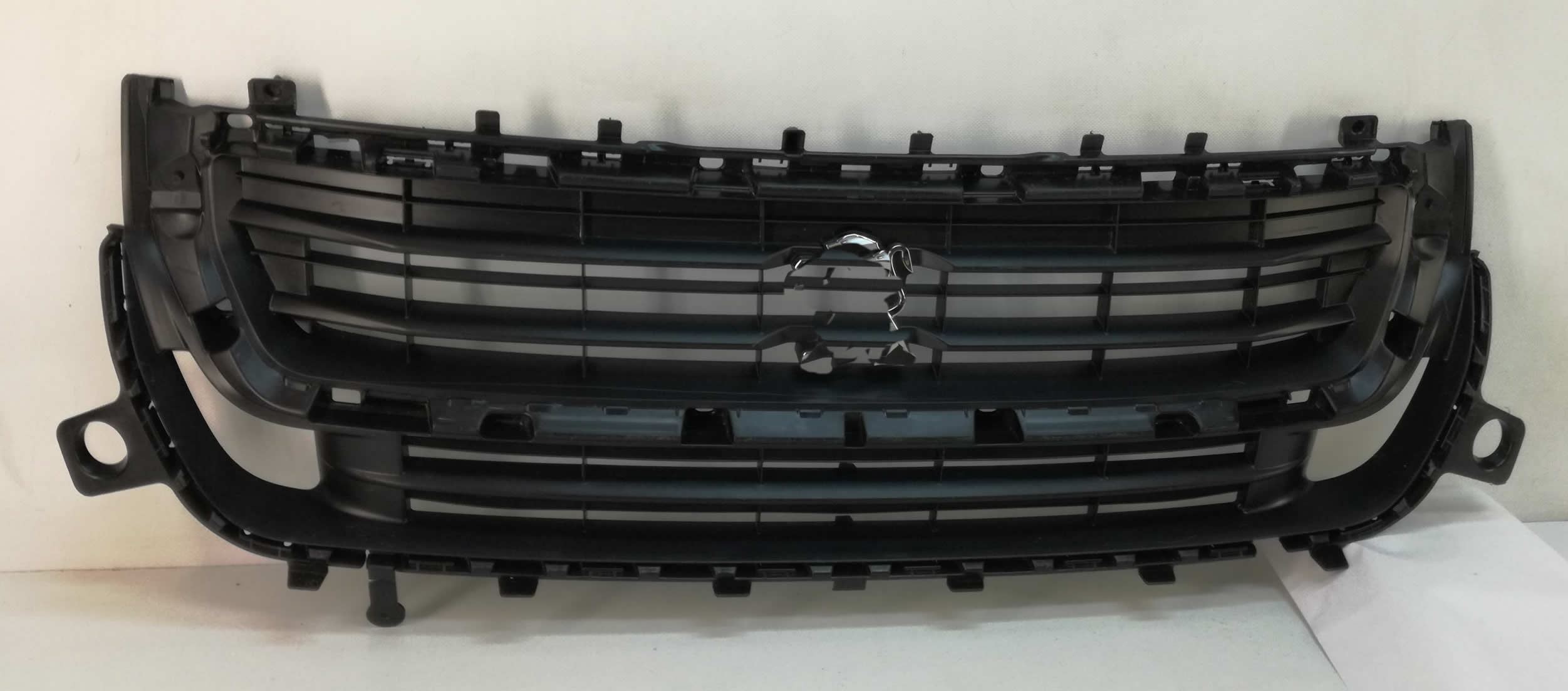 ÖN TAMPON IZGARASI PEUGEOT PARTNER TEPEE 2008-2015