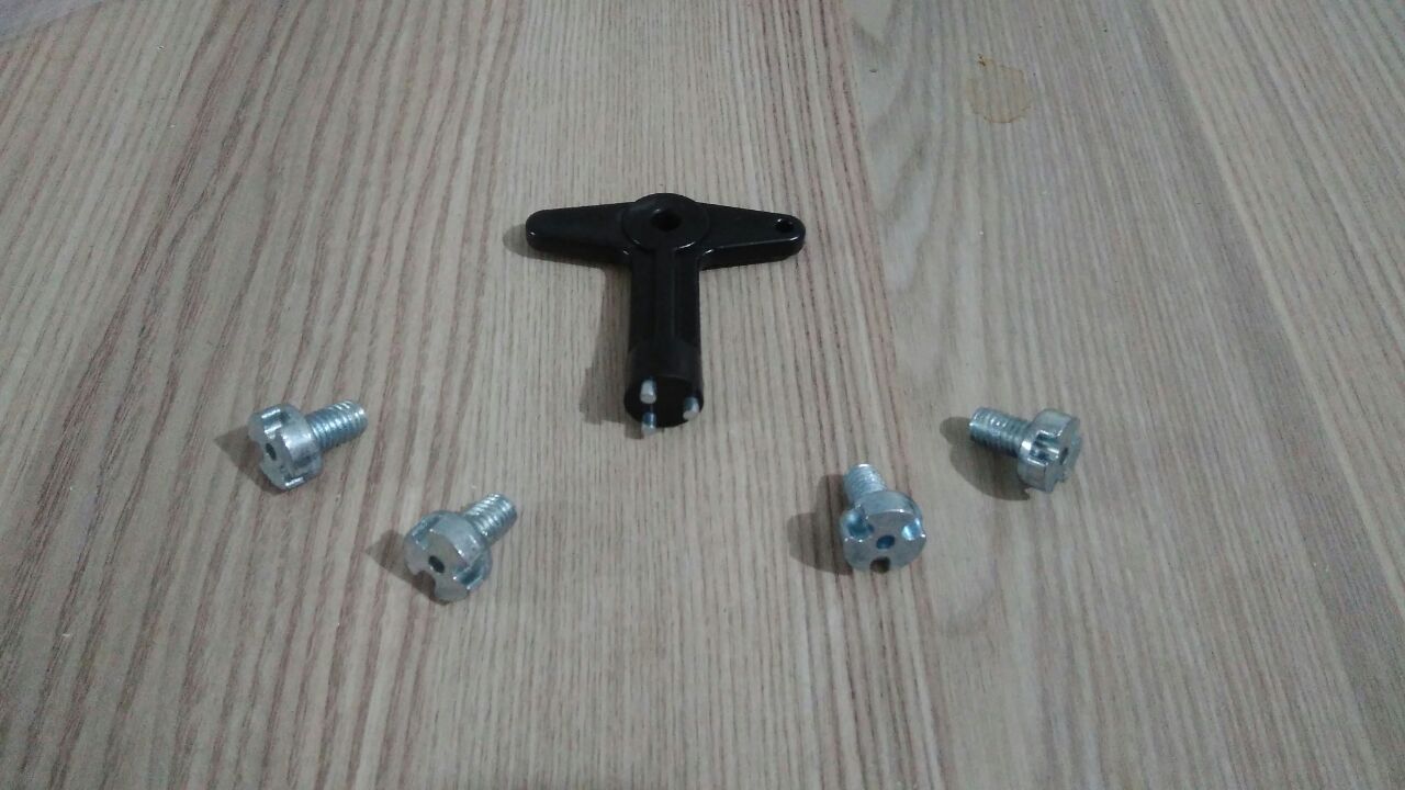 OPEL VECTRA B / VECTRA C - JANT KAPAĞI SOMUN VİDALARI VE ANAHTARI