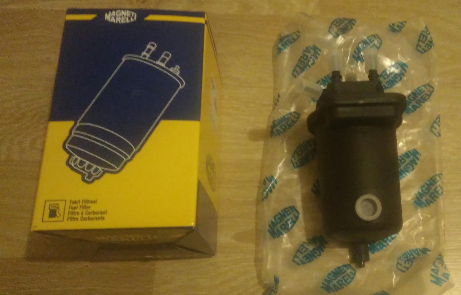 RENAULT MEGANE 2 II 1.5dci - MAZOT YAKIT FİLTRESİ (MAGNETTİ MAREL