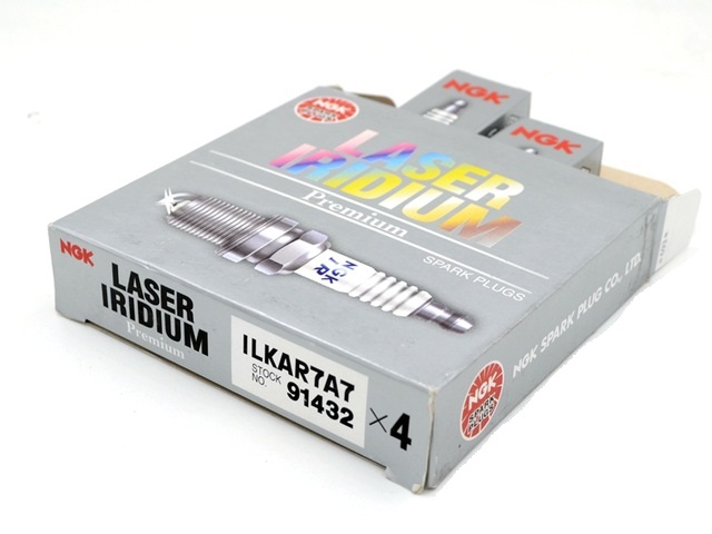 RENAULT MEGANE CLIO 1,2 - 1.4 TCE MOTOR / ATESLEME BUJI (TAKIM )