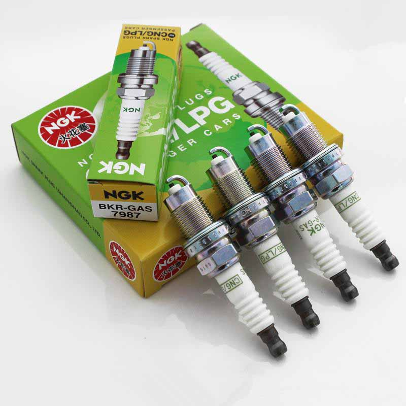 BUJI TAKIM ( 4 ADET ) HYUNDAI ELANTRA  2001-2006 (LPG NGK )