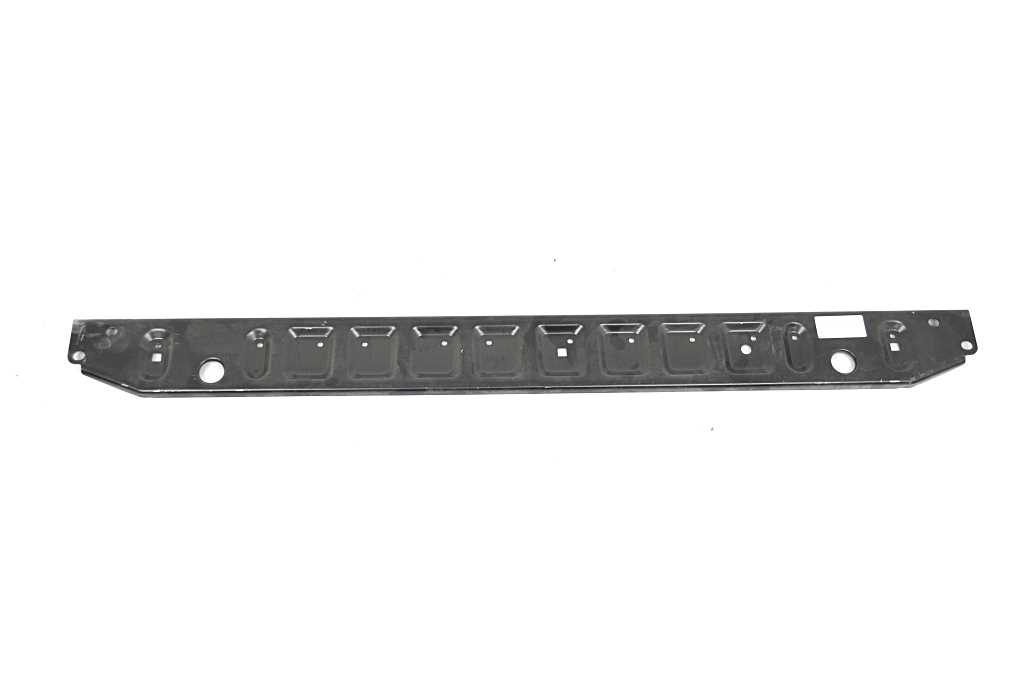 RADYATÖR ALT DESTEK SACI FORD MONDEO 2007-2014 (PIED)