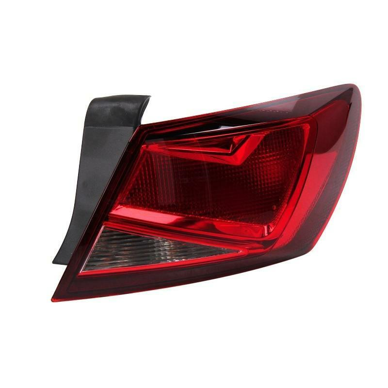 SAĞ DIŞ STOP LAMBASI LEDSİZ MODEL SEAT LEON 2012-2018 ( VALEO )