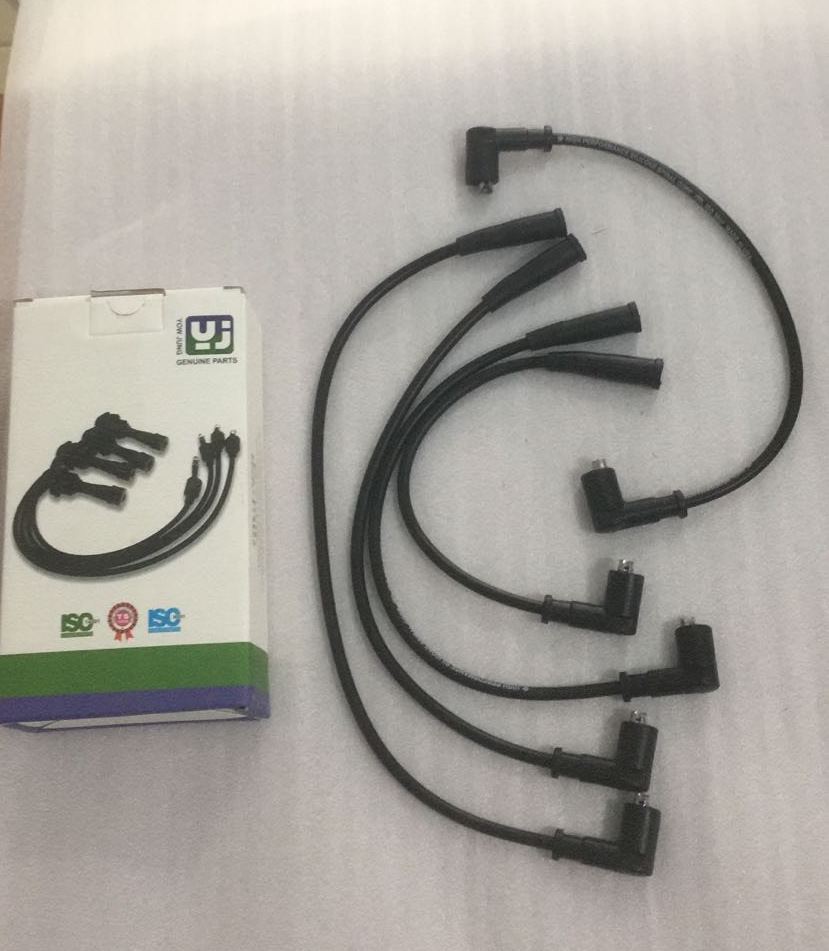 SKODA FAVORIT 1,3 8V - BUJI KABLOSU TAKIM