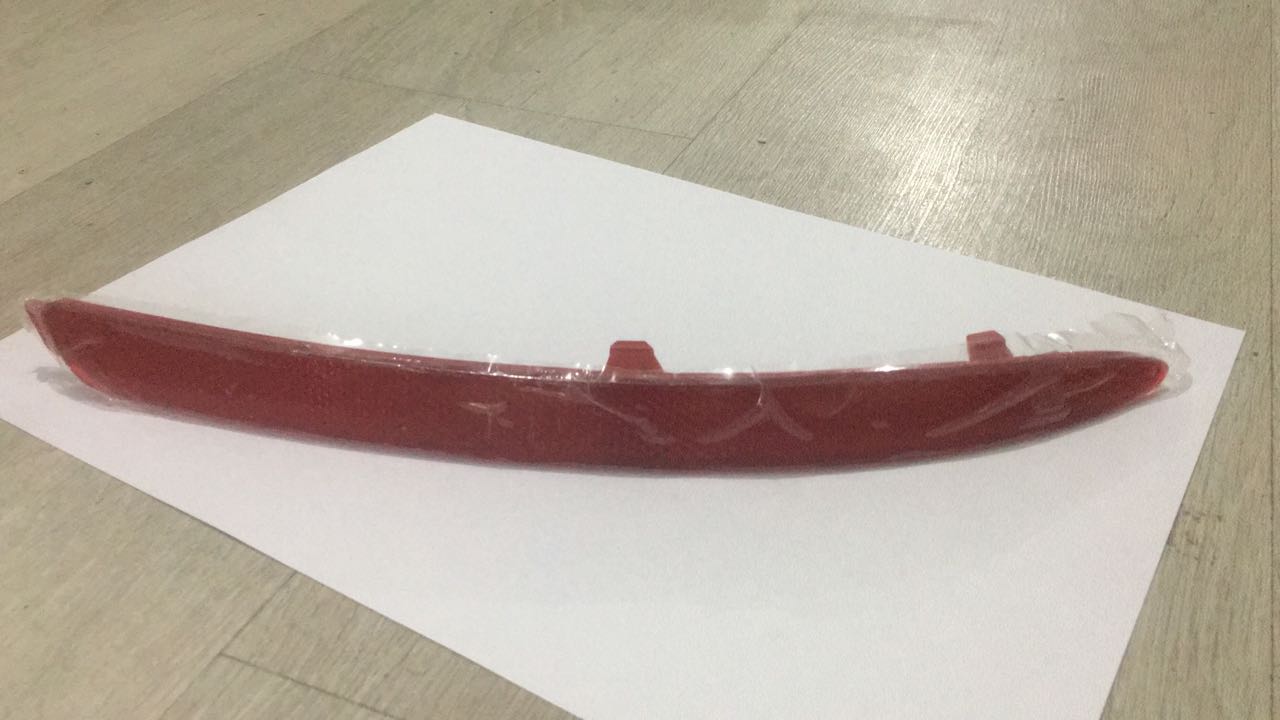 SKODA OCTAVIA 2009-2012 / ARKA TAMPON SAG SIS REFLEKTORU