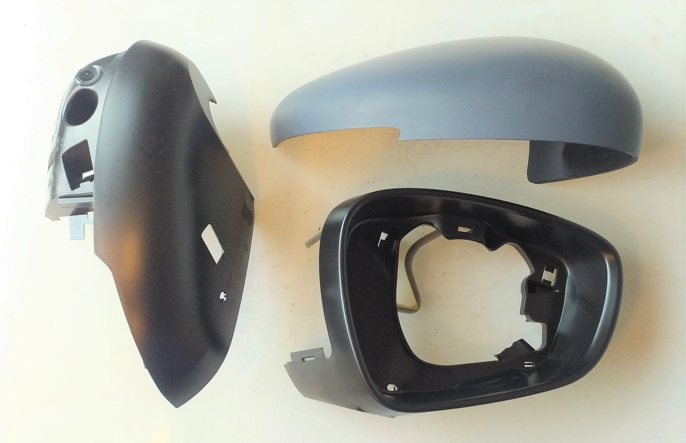 SOL AYNA KAPAĞI + ÇERÇEVESİ DS5 PEUGEOT 508 2010-2018 ARASI