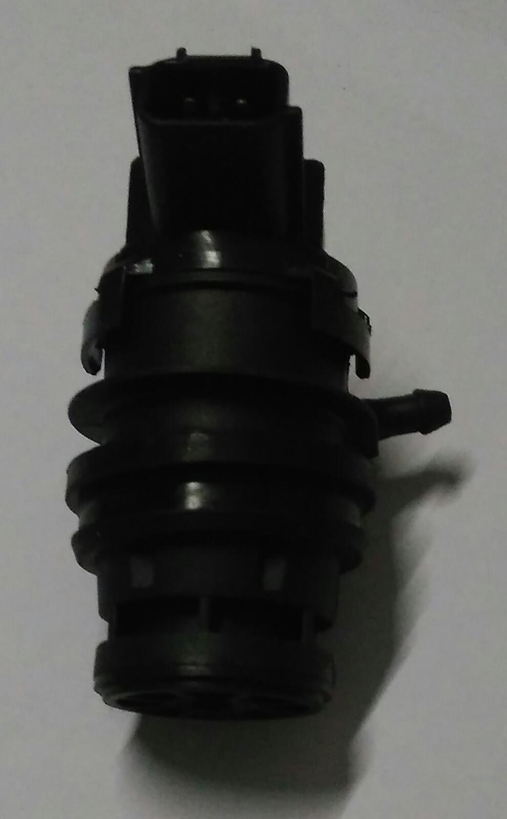 TOYOTA COROLLA 2007-2013 / ÖN CAM SU FİSKİYE MOTORU POMPASI