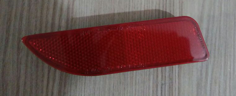 TOYOTA COROLLA 2010-2013 / SAĞ ARKA TAMPON SİS REFLEKTÖRÜ