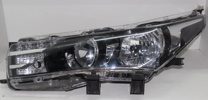 TOYOTA COROLLA 2014-2015-2016 / ÖN SAĞ FAR LAMBASI (ULO)