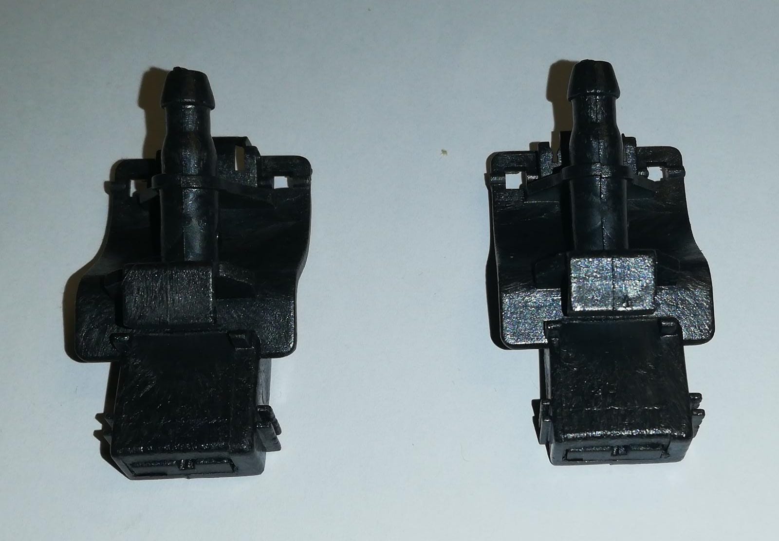 TOYOTA COROLLA AURIS 2007-2013 / SU FİSKİYE MEMESİ SAĞ SOL TAKIM