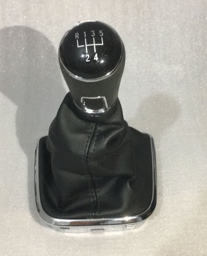 VW POLO 2010-2015 ARASI - VİTES KÖRÜĞÜ VE TOPUZU KOMPLE (5 İLERİ)